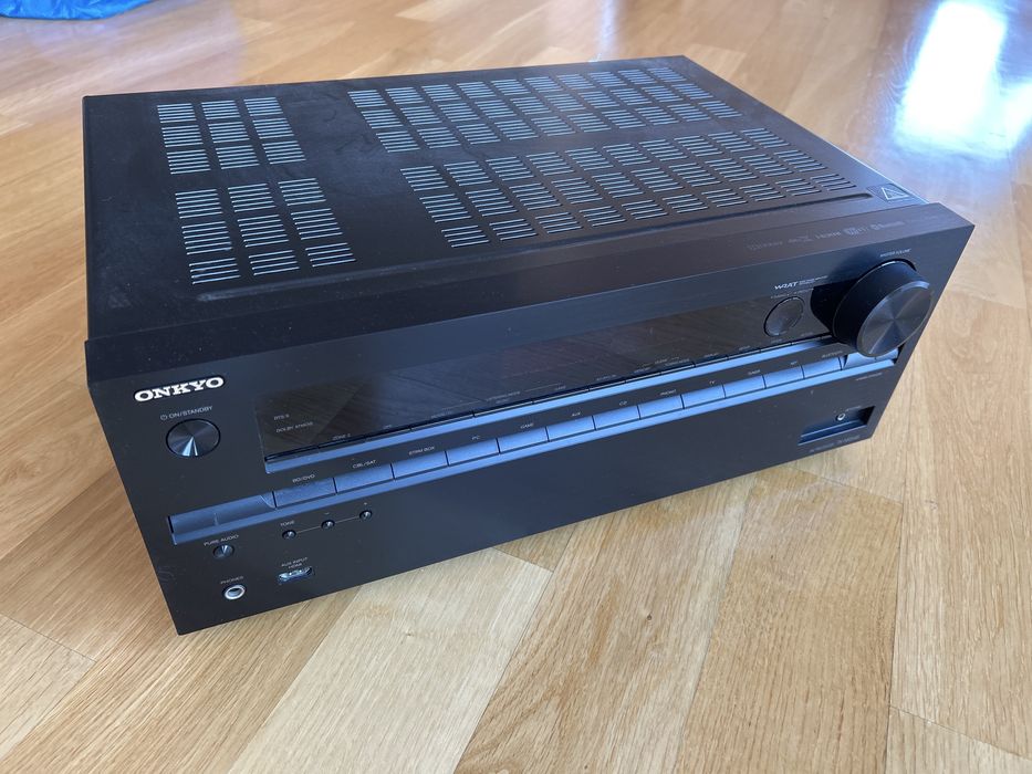 Amplituner Onkyo TX-NR646 stan idealny