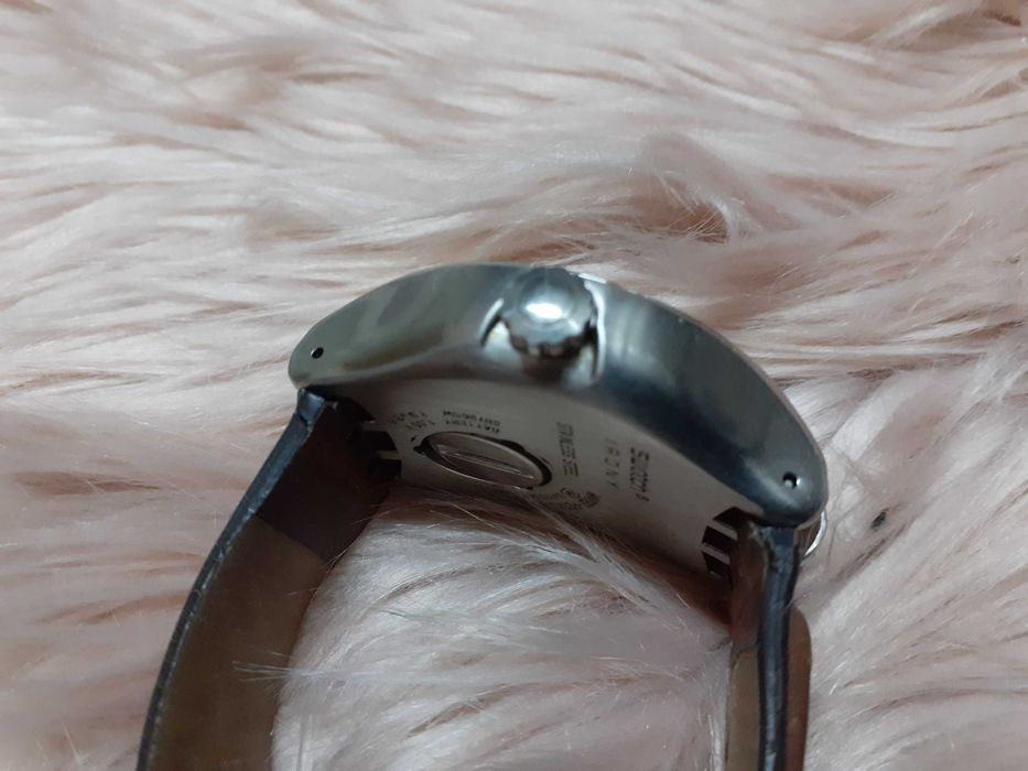 Relógio da marca Swatch