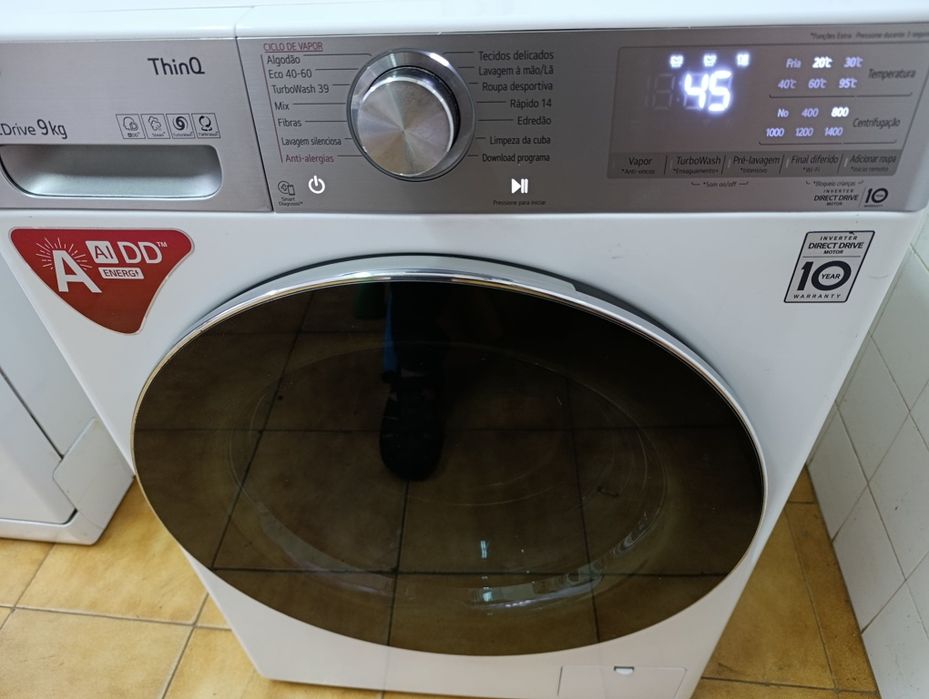 Máquina de lavar roupa LG(9 k)