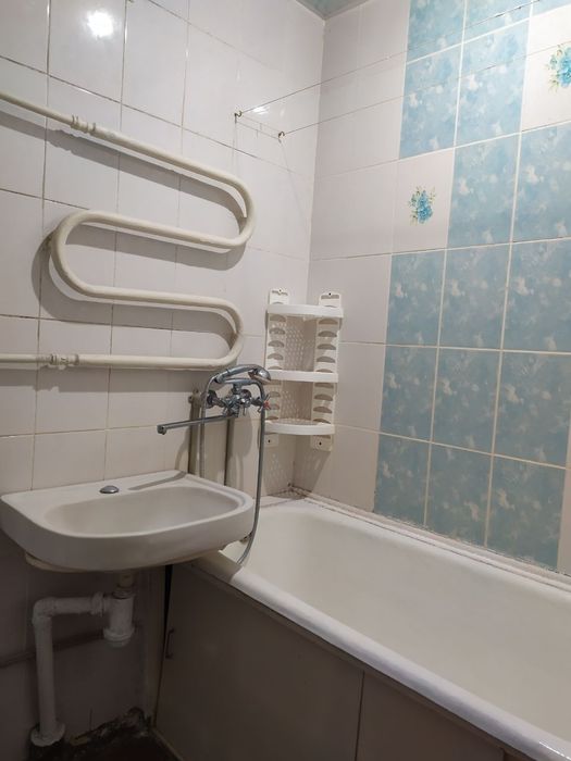 Здам подобово, погодинно однокімнатну квартиру.