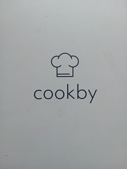 Robot kuchenny Cookby