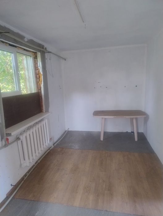 Продам будинок в селі Яблунівка, 8км від Корсунь - Шевченківського  + 25 соток землі