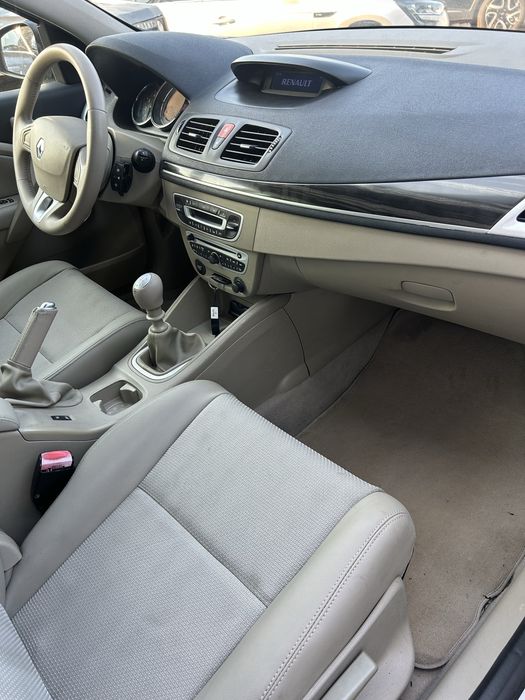 Renault Megane Sport Tourer Dynamic S