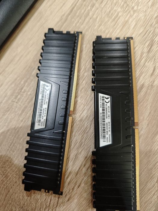 Corsair Vengeance LPX 8GB  DDR4 3200MHz CL16 CMK8GX4M2B3200C16 Dual Channel