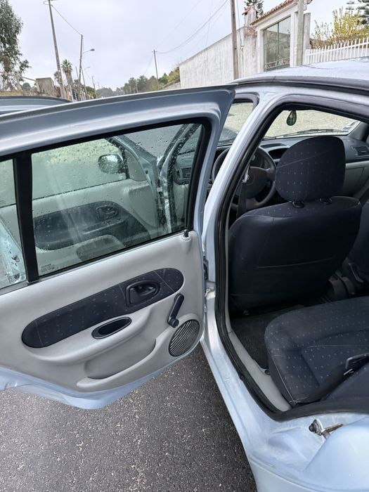 Renault Clio 1.2 16V