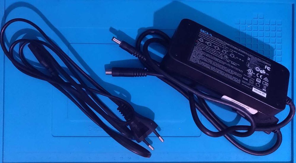 Carregador Baterias Trotinete (Múltiplos Plugs e Tensões)