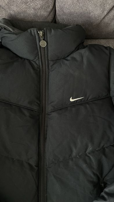 Куртка Nike оригінал розмір М