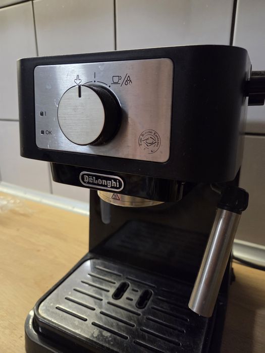 Ekspres korbowy delonghi