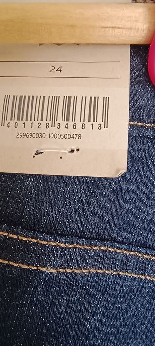 Levi's krótkie spodenki nowe z metkami.