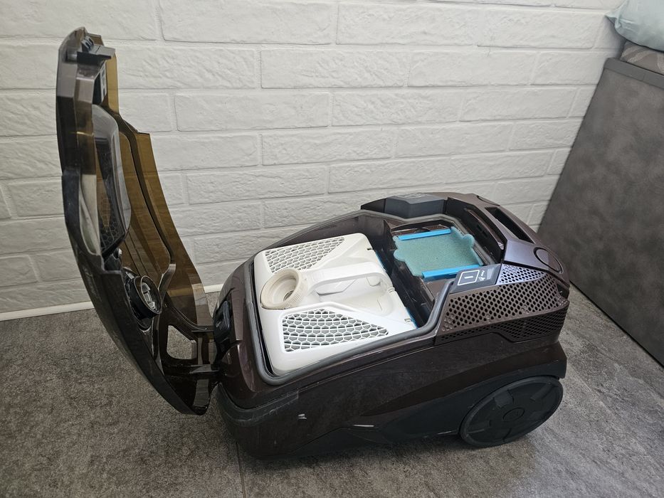 Пилосос миючий THOMAS Parkett Master XT Коричневий