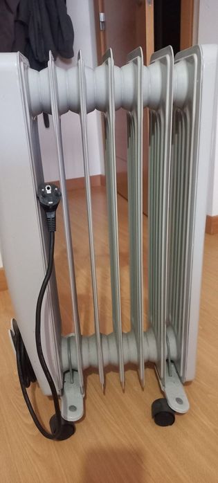 Vendo aquecedor a óleo 9