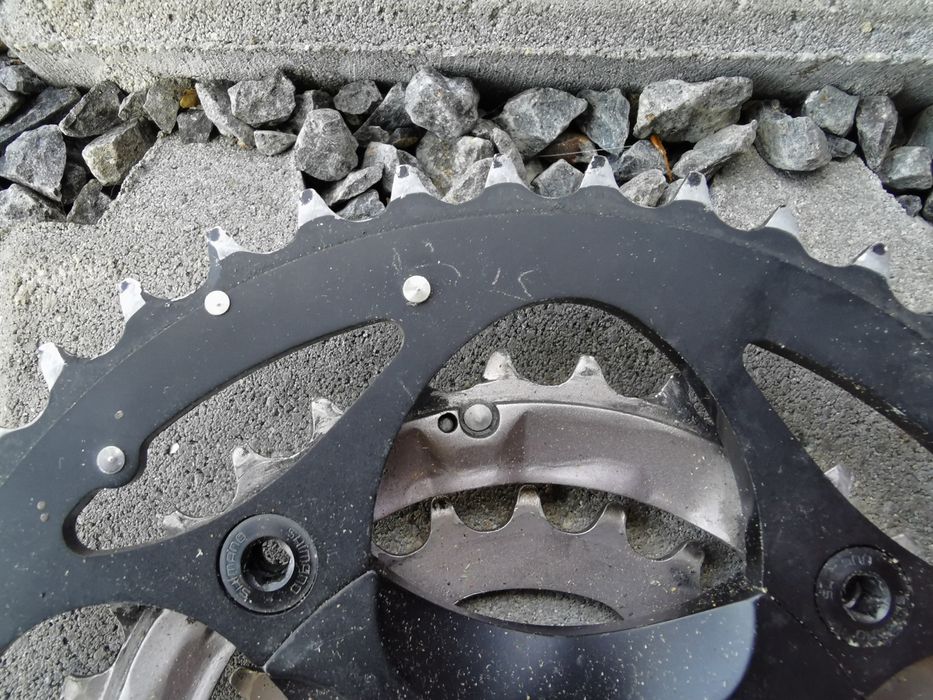 Mechanizm korbowy Shimano Deore XT FC-M751 z suportem Octalink