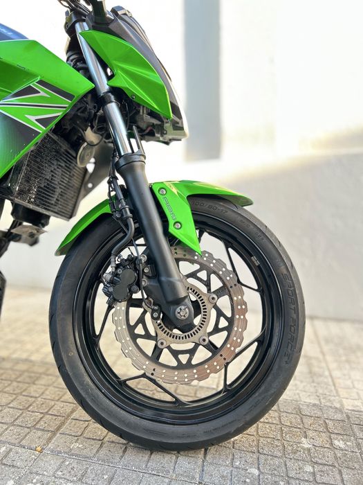 Kawasaki Z250 SL ABS