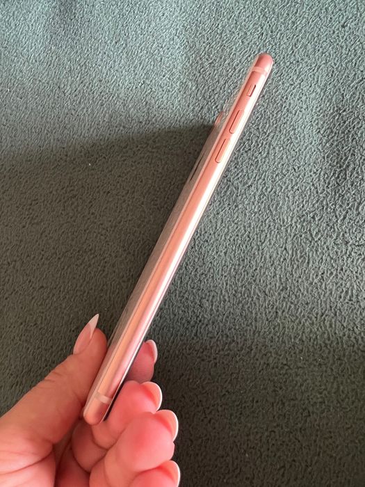 iPhone 8 Plus Brand New425562232640000002