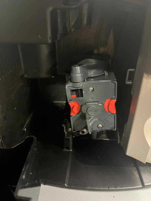 Sprzedam używany ekspres do kawy