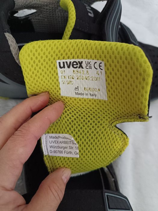 Крутезні новенькі чоловічі захисні робочі сандалі  кросівки Uvex,р.41
