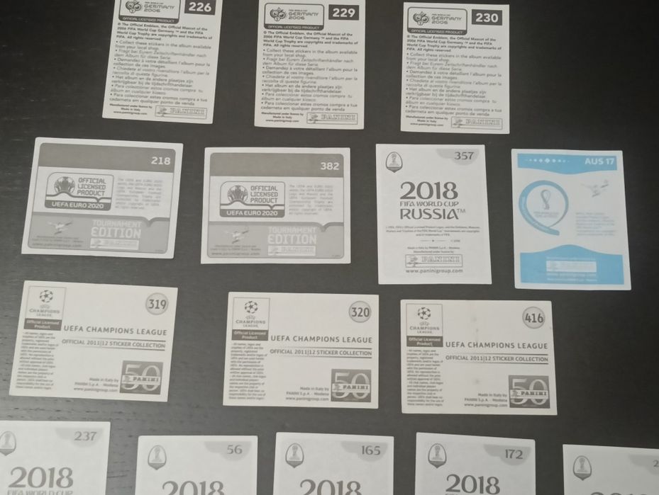 Lote de 22 cromos diversos ( várias coleções)