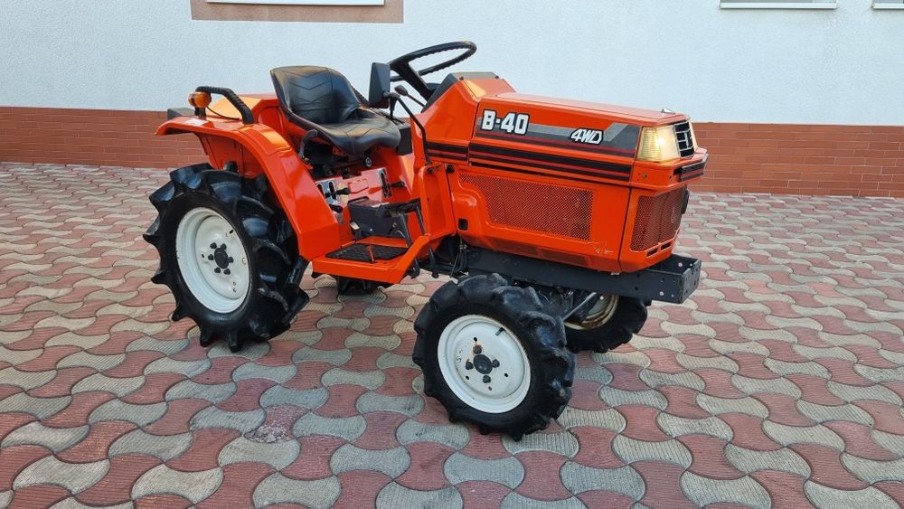 Kubota B-40 BULTRA  ASTE