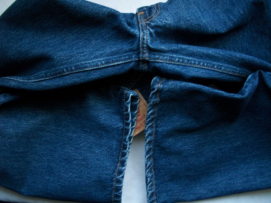 винтажные расклешенные женские джинсы Levis 559 полут.37-38 см