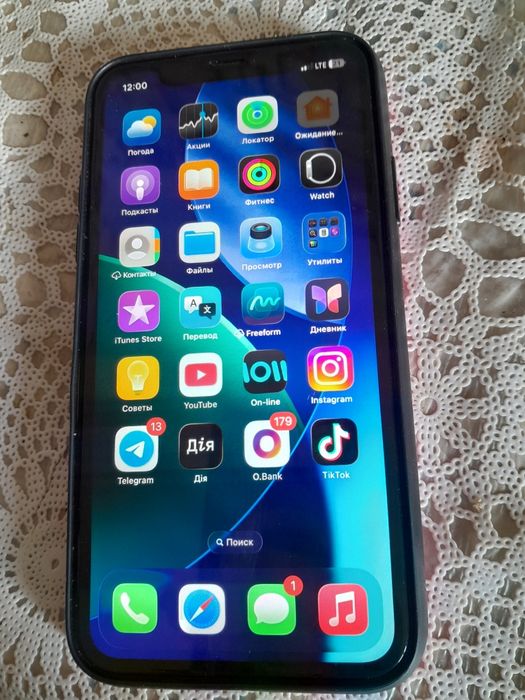 Apple 11 на 64 гб