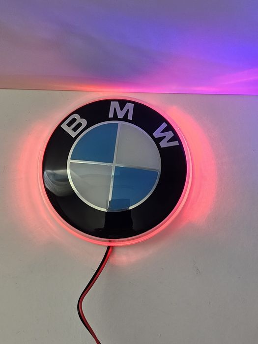 Emblema BMW LED 82mm – Ilumine com Estilo!