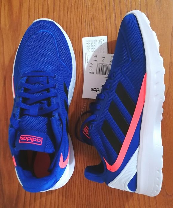 Sapatilhas ADIDAS originais (Novas, com etiqueta)