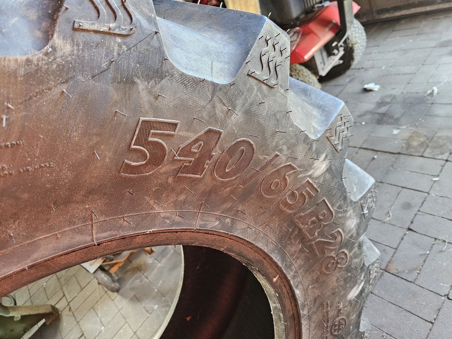 Opona rolniczą AGRI MAX RT657 540/65R28