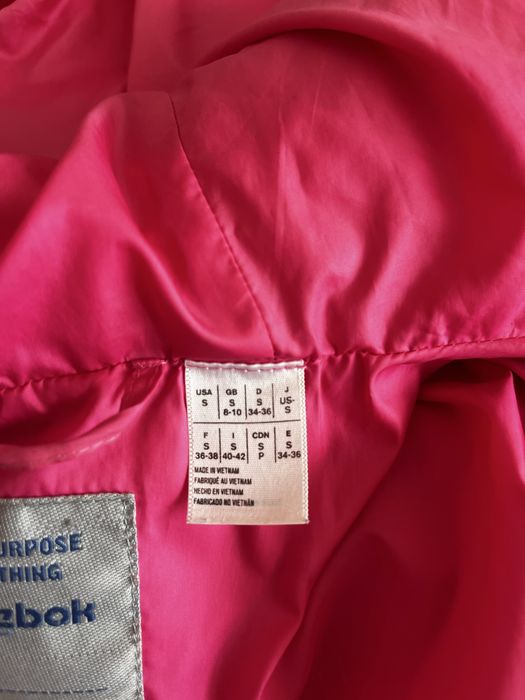 Куртка пухова Reebok(жіноча)
