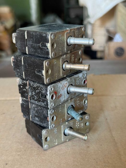 Кнопки, переключатели, тумблера АЗС АЗСГК АЗСГ