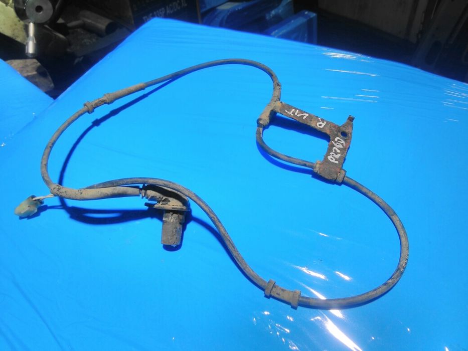 Czujnik ABS przód Suzuki Vitara