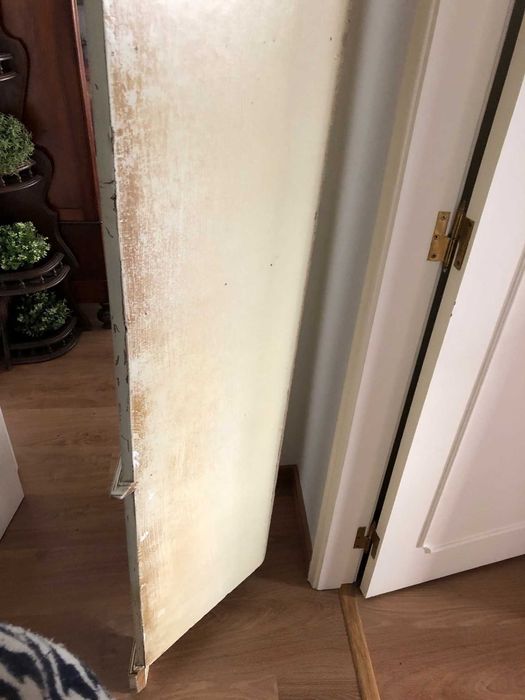 Estante de canto vintage - mesmo antiga