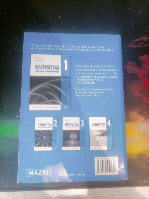 Zestaw zbiór zadań i podręcznik do matematyki