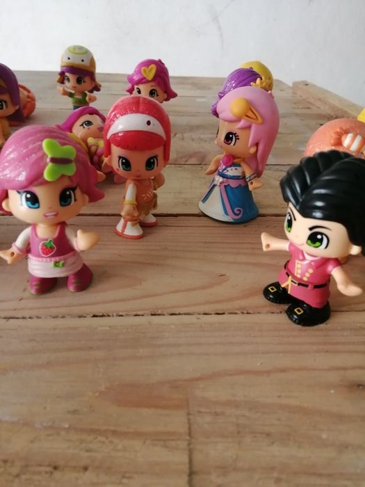 Bonecos pinypon-