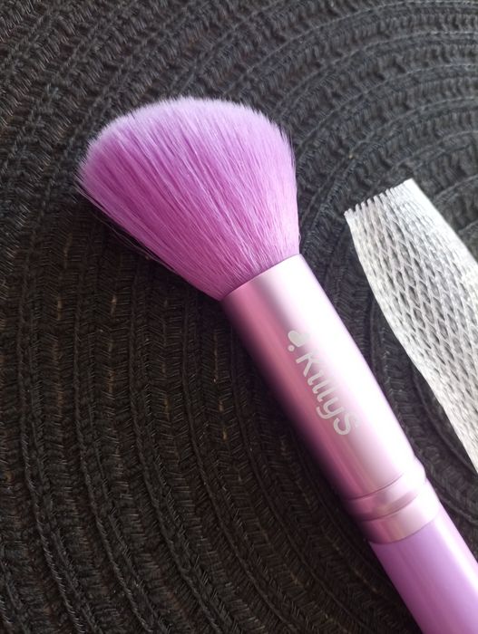 Pędzel do makijażu twarzy od KillyS