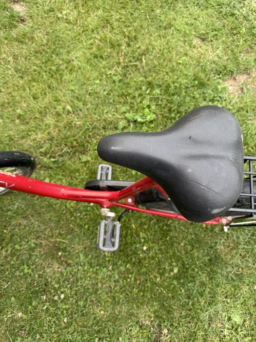 Rower miejski DBS City damski 26” koszyk bagażnik czerwony