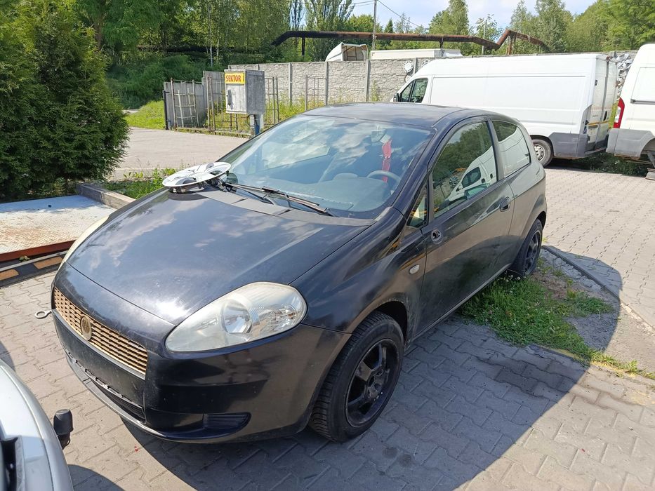 Fiat Punto 1.4b 2009r NA CZĘŚCI