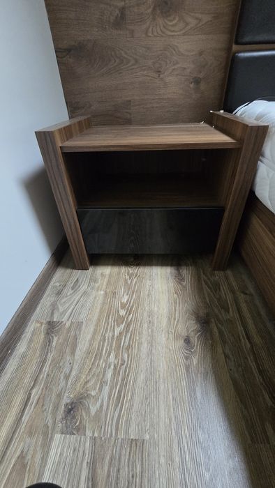 Sprzedam zestaw mebli do sypialni