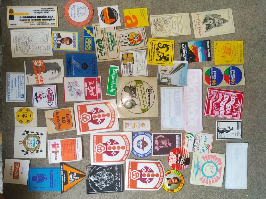 Coleção de autocolantes antigos dos anos 60, 70 e 80