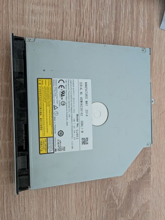 Leitor Gravador DVD Slim SATA Panasonic UJ8E2 9.5mm Portátil