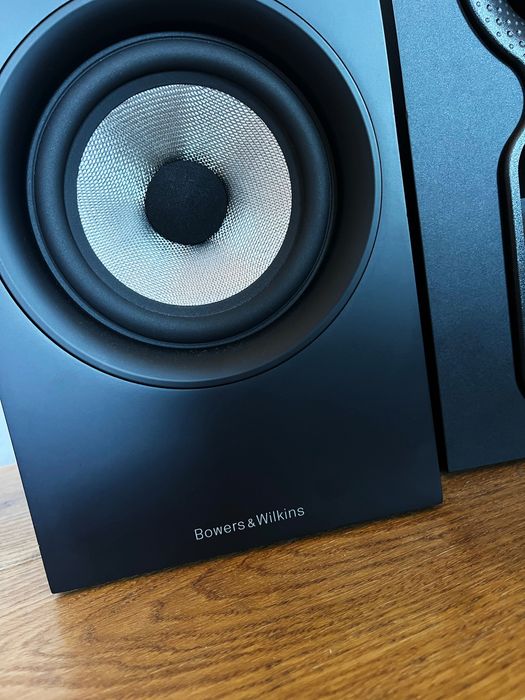 Kolumny B&W Bowers & Wilkins 607 - hifi -podstawkowe, oryginalne kartony