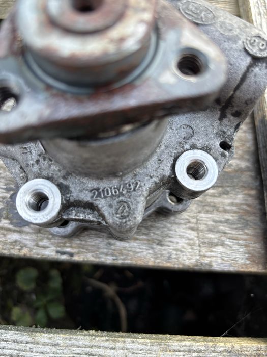 Pompa wspomogania LUK LF-30 E36E39 E46 E60 M54