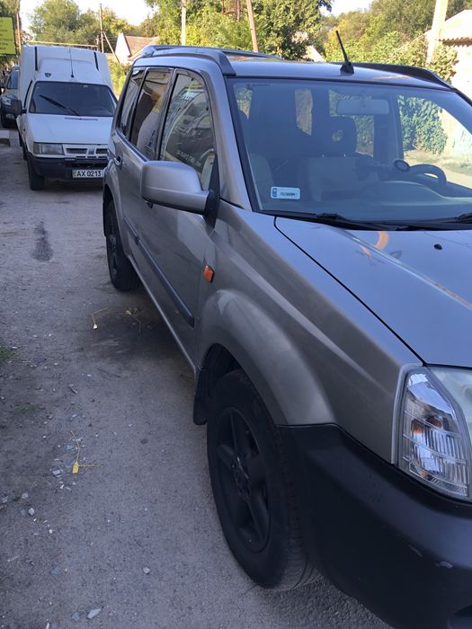 Продам Nissan X-Trail 2002 року.