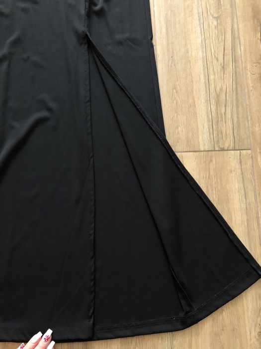 Asymetryczna sukienka na jedno ramię czarna hm xs obcisła