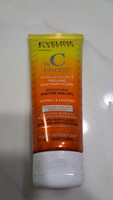 Eveline wygładzający peeling enzymatyczny vitC 75 ml