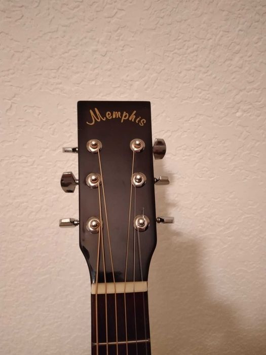 Guitarra semi acustica como nova . Amadora