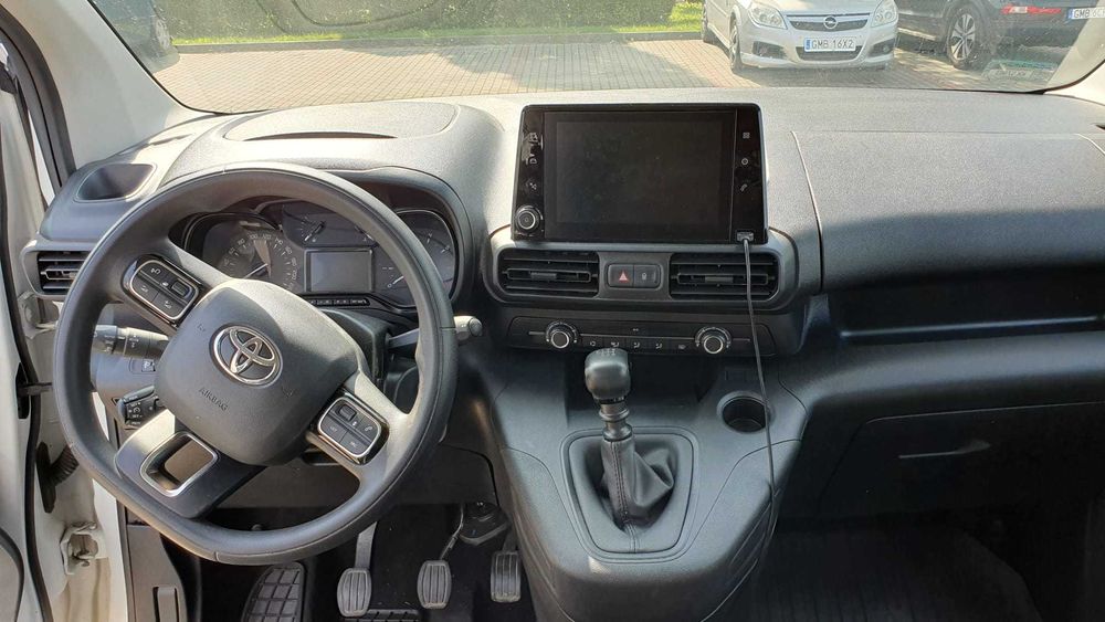 TOYOTA ProAce City 1.5 CRDMR`20 E6.3 2.4t