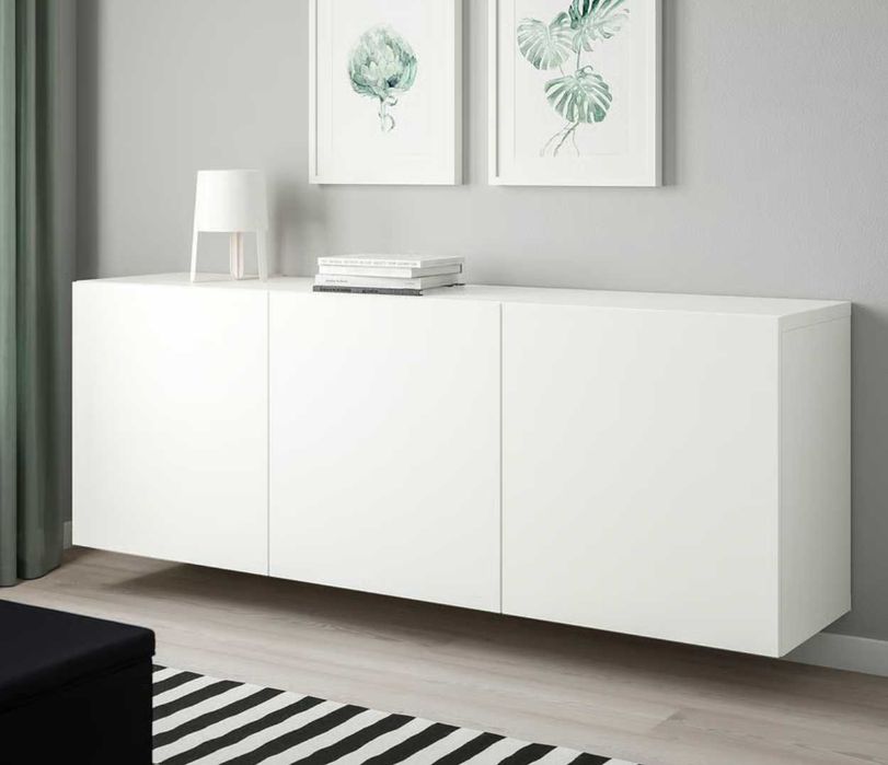 Aparador IKEA Besta Branco com tampo em carvalho