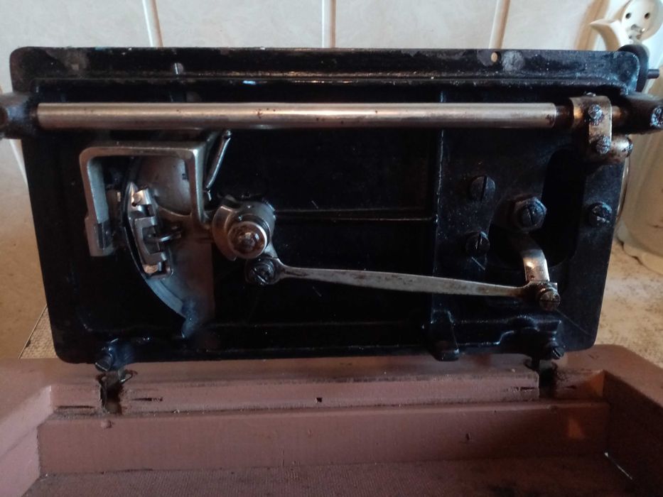 Maszyna do szycia Gritzner model "R" + silnik