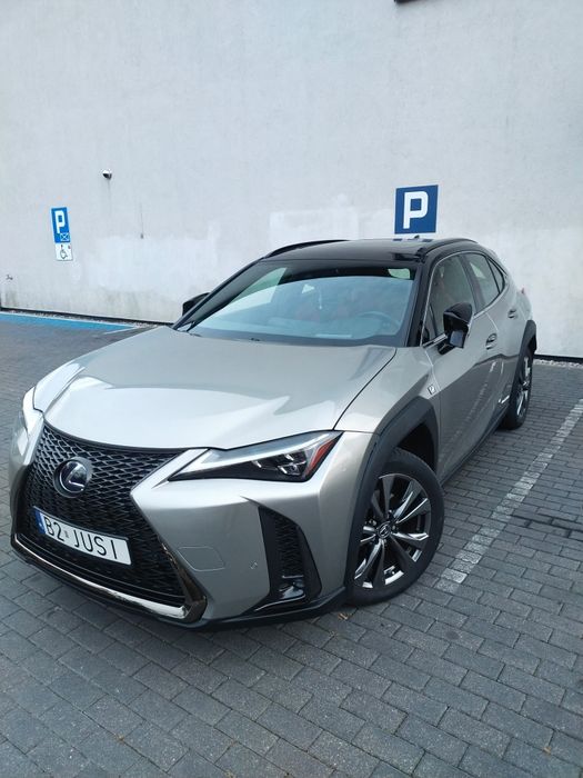 Lexus UX