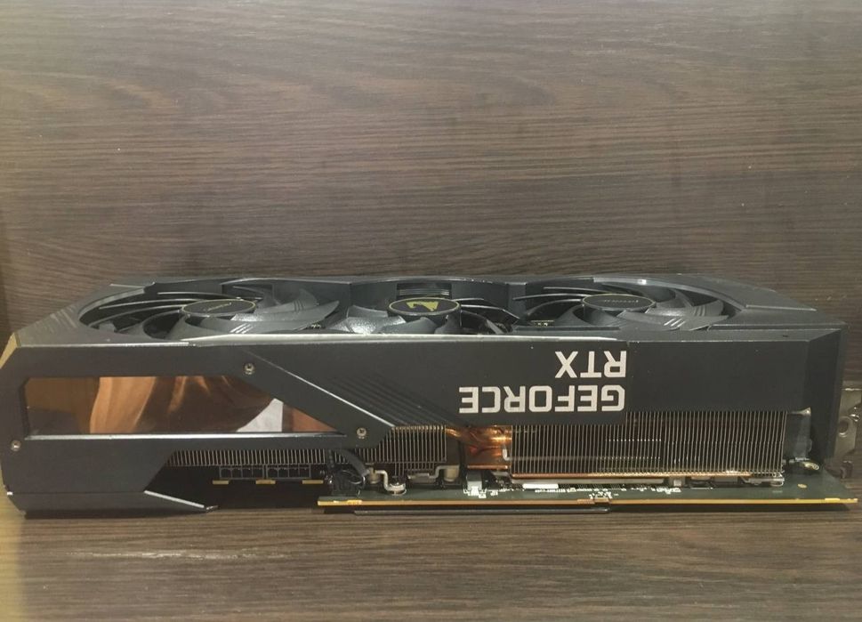 Видеокарта RTX 3080 Aorus Xtreme